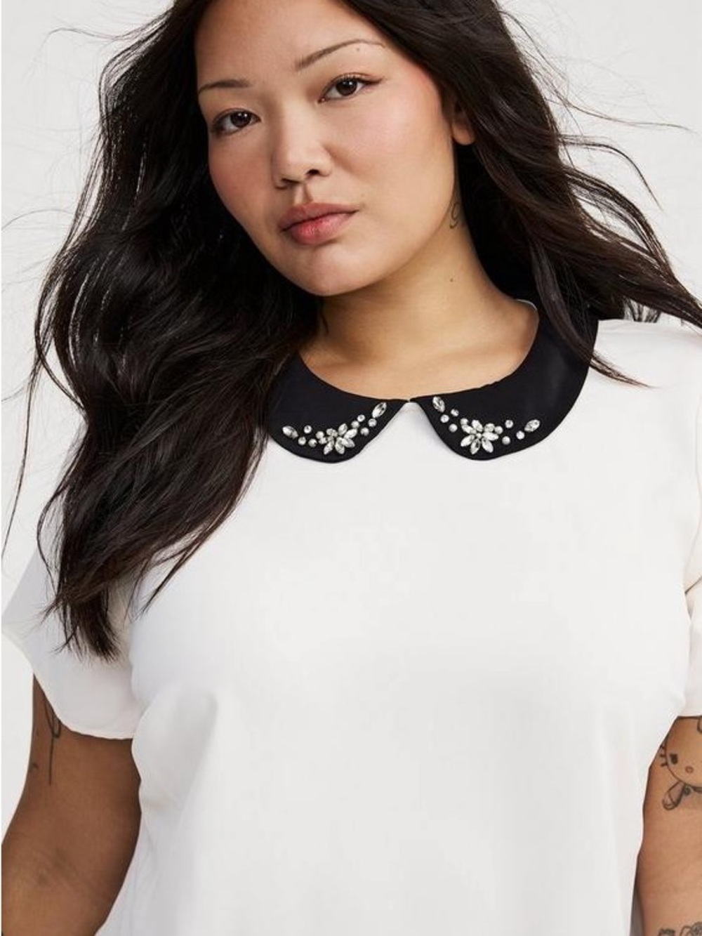 torrid Abbey Bejeweled Peter Pan Collar Top Whisper White NWOT